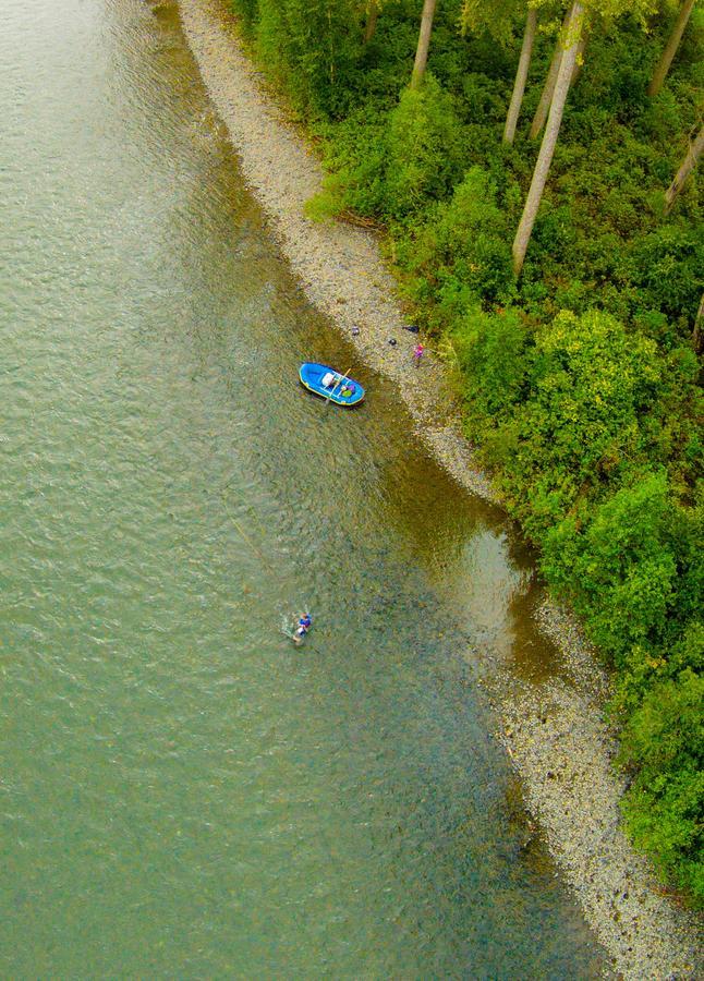 Bear Claw Lodge Kispiox Esterno foto