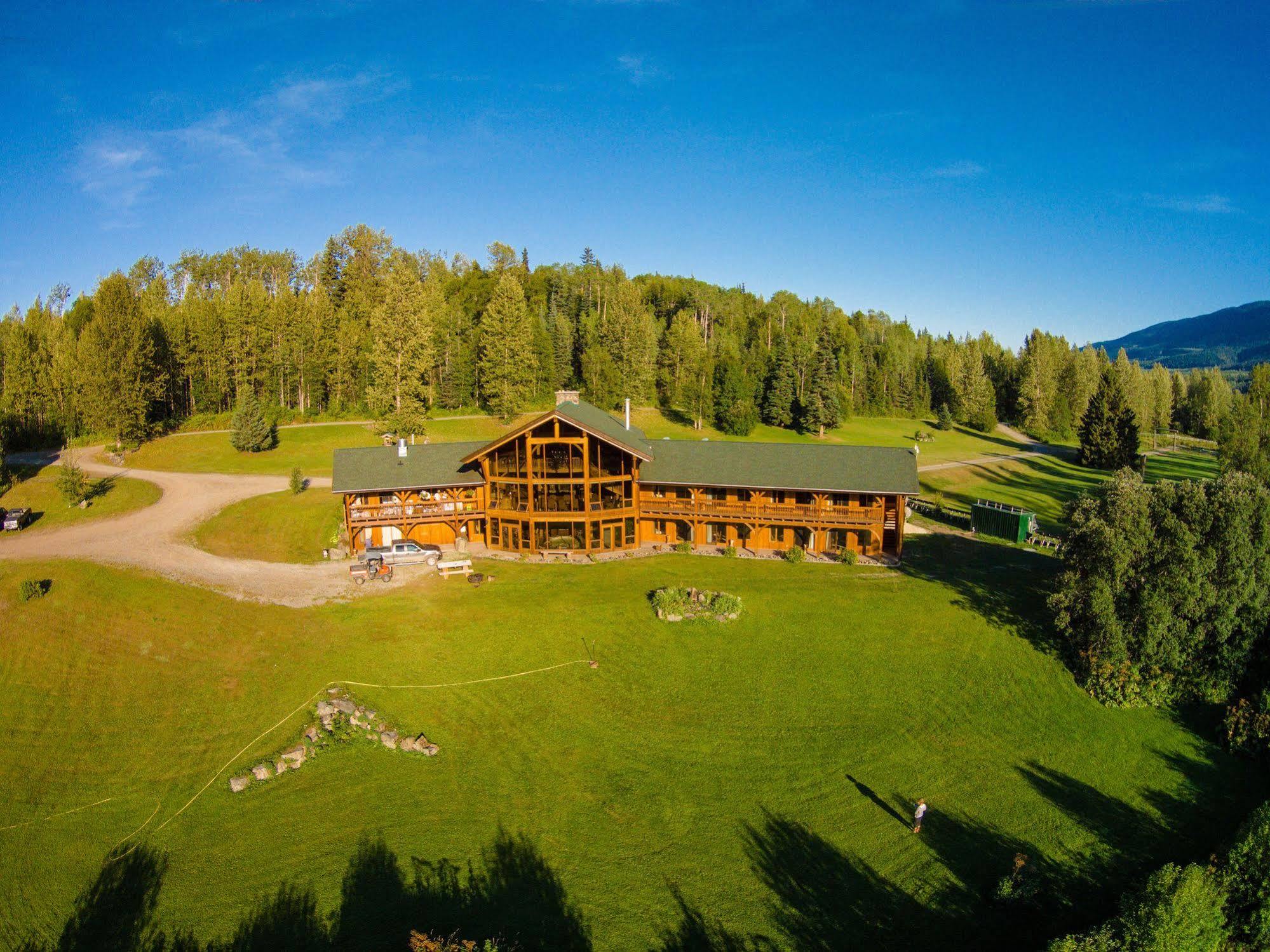 Bear Claw Lodge Kispiox Esterno foto